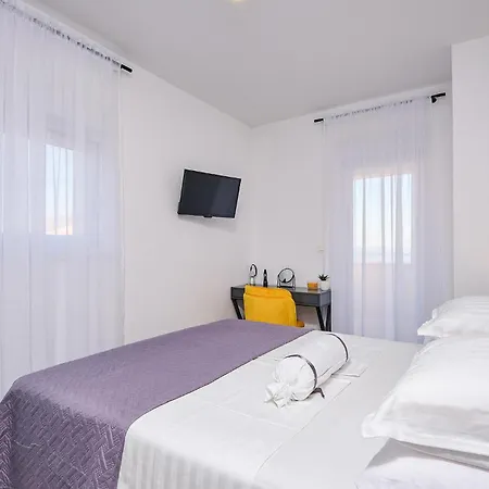 Amazing In Holiday home